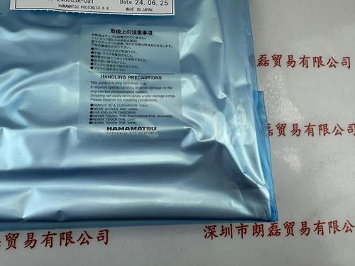 HAMAMATSU滨松 S11212-021  光电二极管阵列