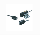 OMRON &nbsp;欧姆龙 &nbsp;&nbsp;&nbsp;&nbsp;E3C-VM35R 微小光点／标识 （放大器分离）
